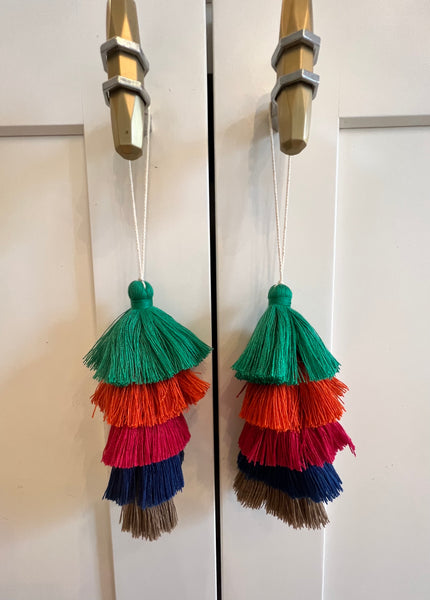Multicolored tassels